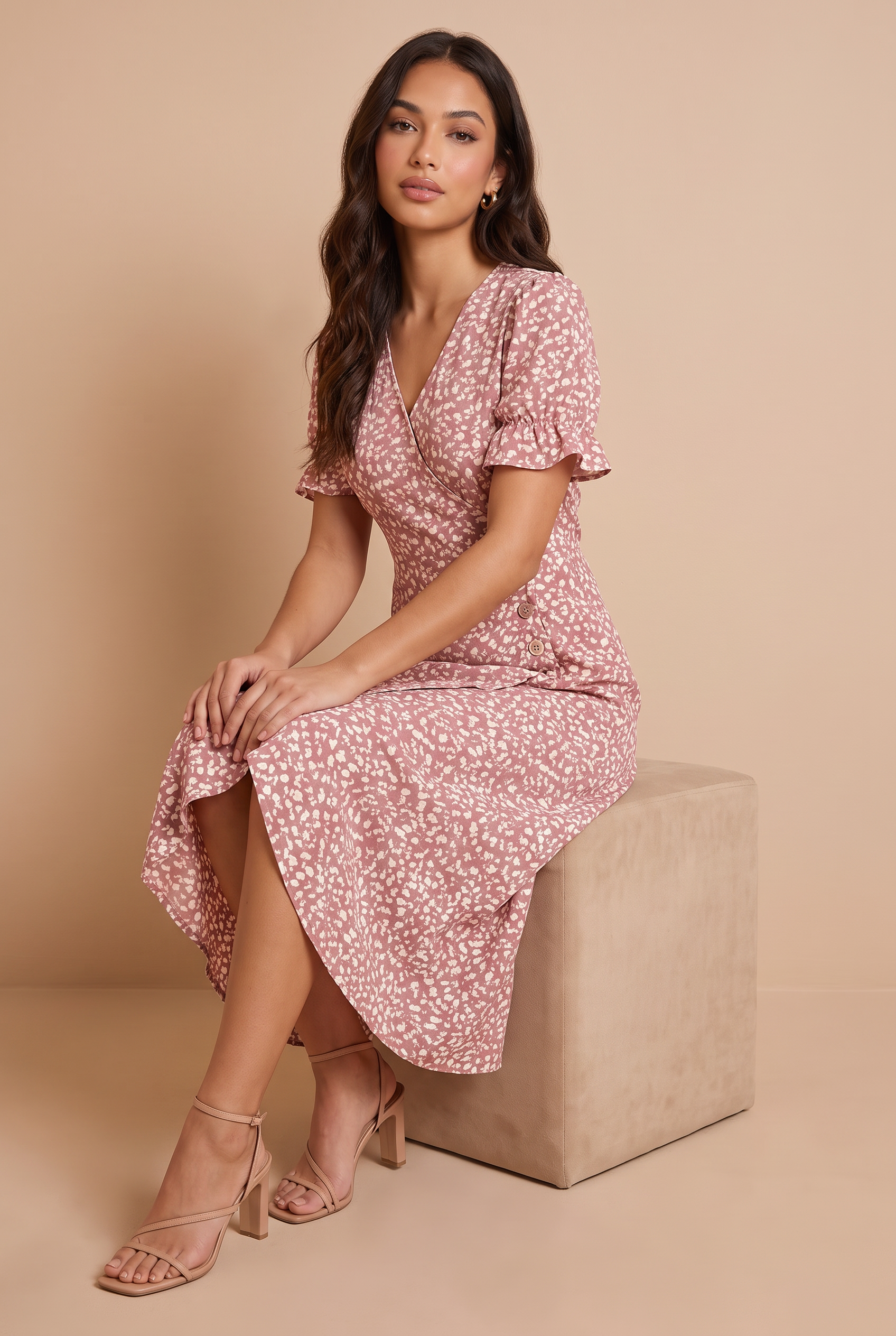 Éloïse Pink - sentada
